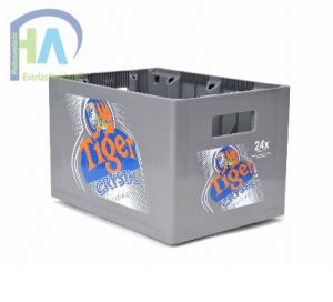 Két bia nhựa Tiger Crystal bền bỉ, an toàn khi sử dụng